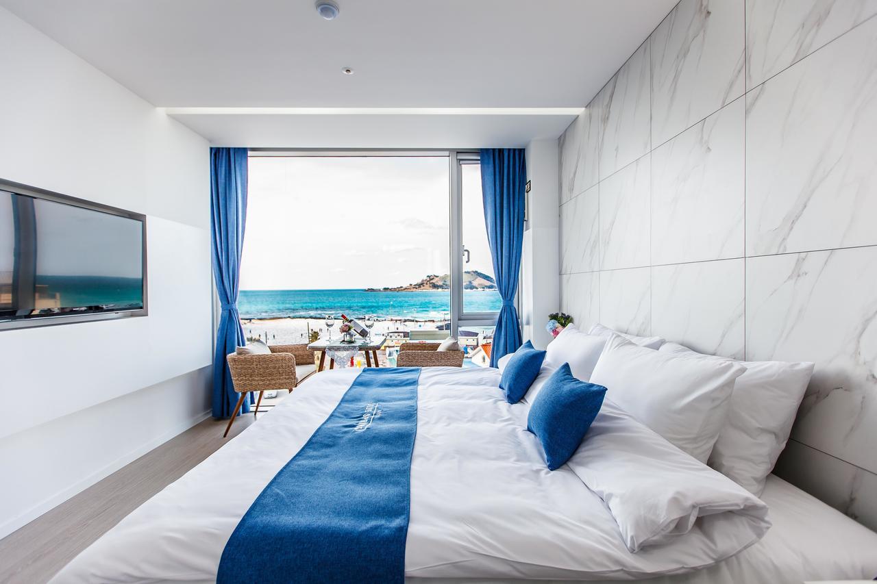 Blue Spring Hotel