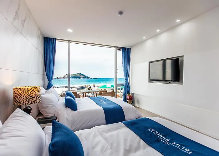 Blue Spring Hotel