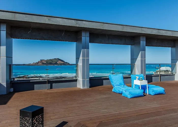 Blue Spring Hotel