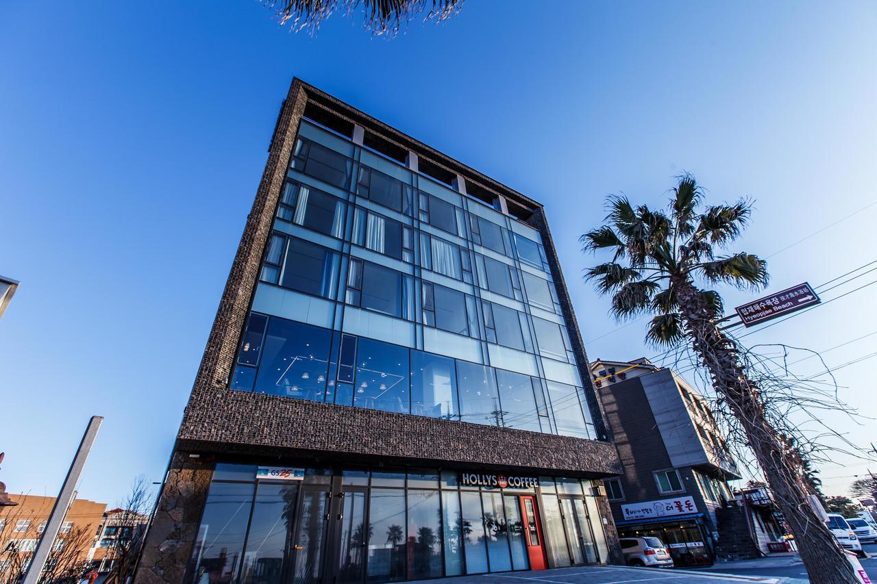 Blue Spring Hotel 3*